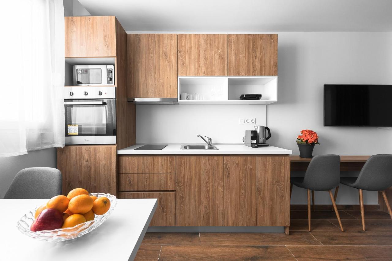 Ultima, Nilie Hospitality Mgmt Apartment เทสซาโลนิกิ ภายนอก รูปภาพ